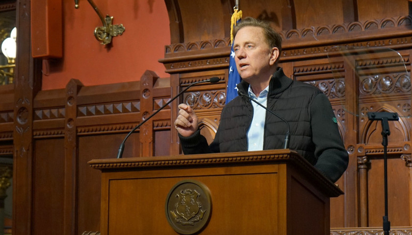 Connecticut Gov. Lamont Signs Fiscal Controls, Free Lunch Bill