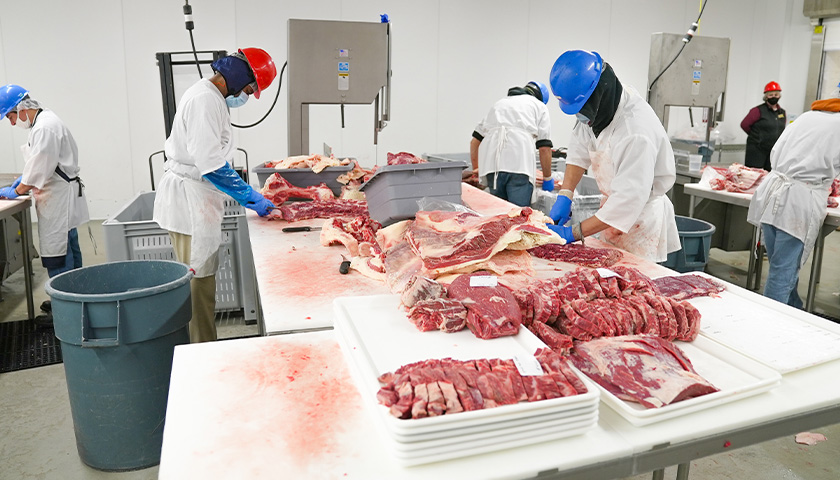 Minnesota Labor Commissioner Accuses Meat Processing Plant of Illegally Employing Minors