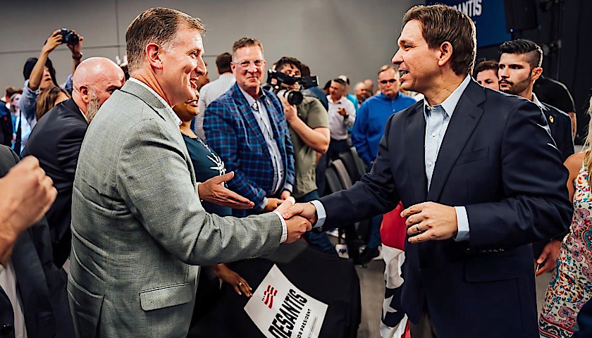 In Iowa Presidential Campaign Launch, DeSantis Says Republicans Need to Look Forward, Not Backwards