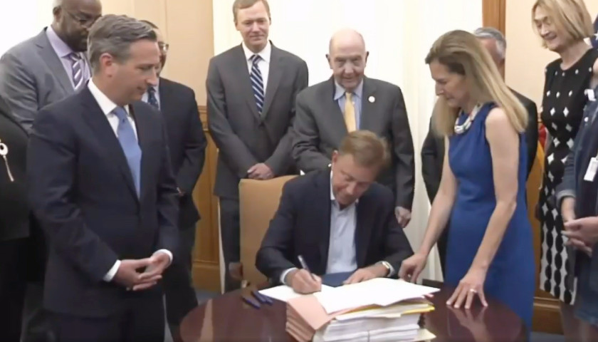 Connecticut Gov. Lamont Signs Budget with Historic Income Tax Cut