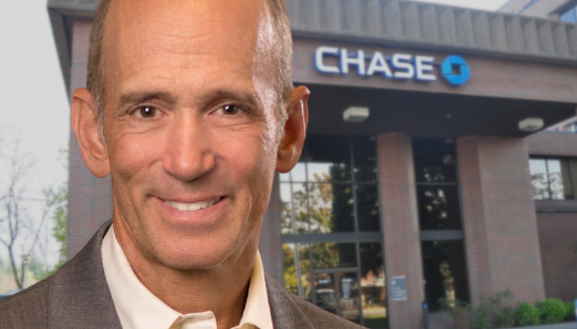 Chase Shuts Down Dissident Florida Doctor’s Business Account and His Employees’ Accounts Without Warning or Explanation