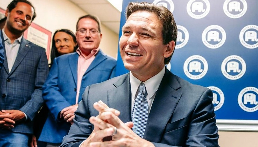 DeSantis in Car Crash, but Uninjured, While Heading to Tennessee Event, Campaign Says