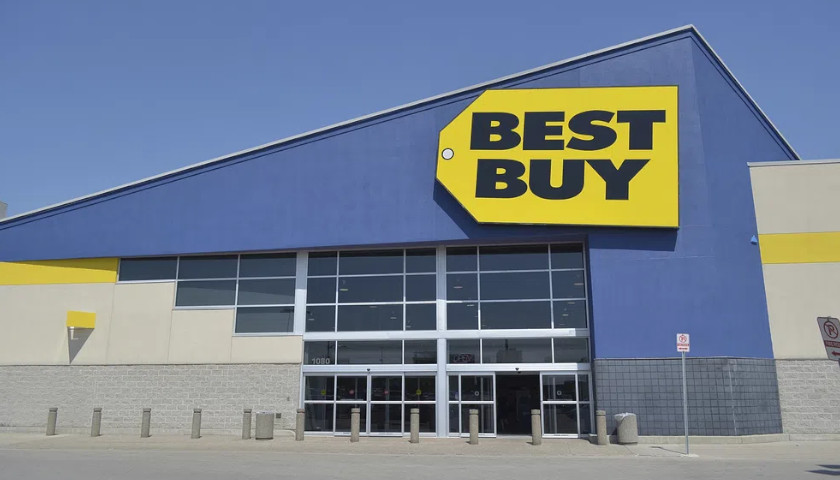 Best Buy Offers Leadership Programs for Non-White Employees Only