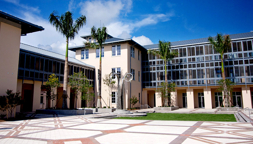 Florida’s New College Enrolls More Students, Looks to Cut Gender Studies