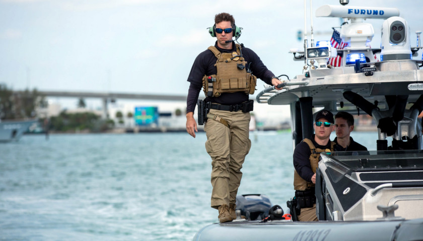U.S. Authorities on Alert After Discovering New Chinese Migrant Smuggling Route in Florida