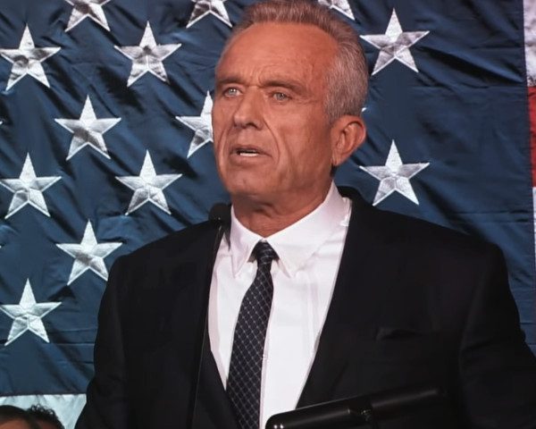 RFK Jr. Rips DNC in Letter Before Delegate Procedure Vote, Says DNC Has ‘Hijacked the Party Leadership’