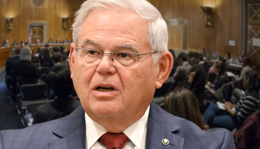 Bob Menendez to ‘Temporarily’ Step Down as Chairman of Senate Foreign Relations Committee
