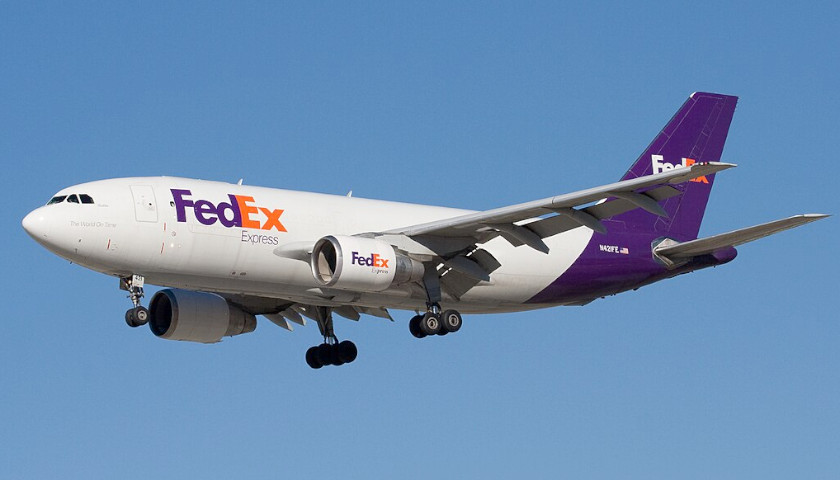FedEx Plane Crash Lands at Chattanooga Airport After Landing Gear Failure