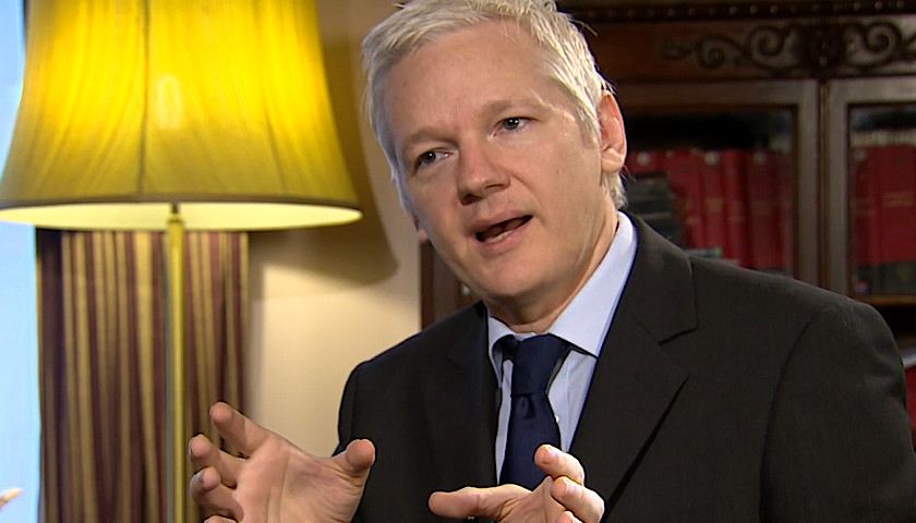 Bipartisan House Lawmakers Demand Biden Drop Julian Assange Case