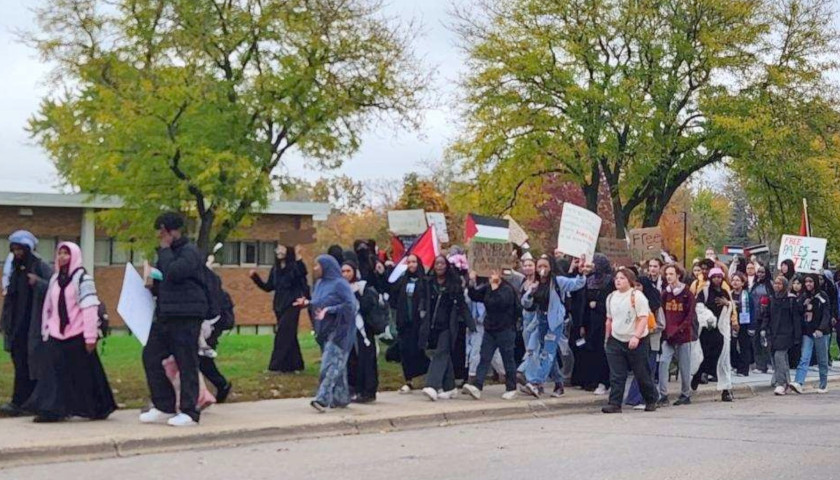 Minnesota High School Students Hold Walkout Against the ‘Brutality of the Israeli Regime’