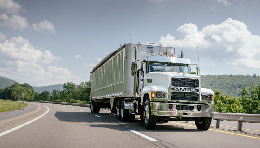 UAW Ratifies Five-Year Contract with Mack Trucks