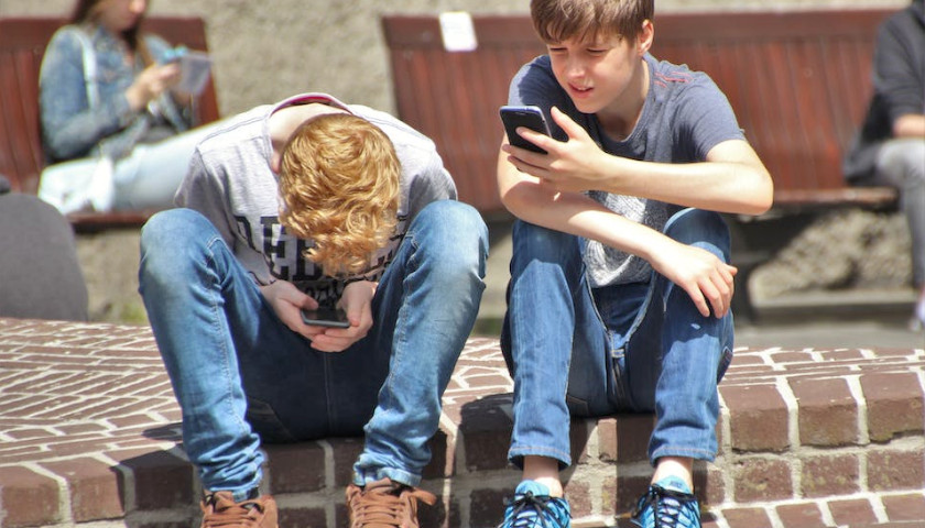 Pew Research: Many Teens Use Social Media ‘Almost Constantly’