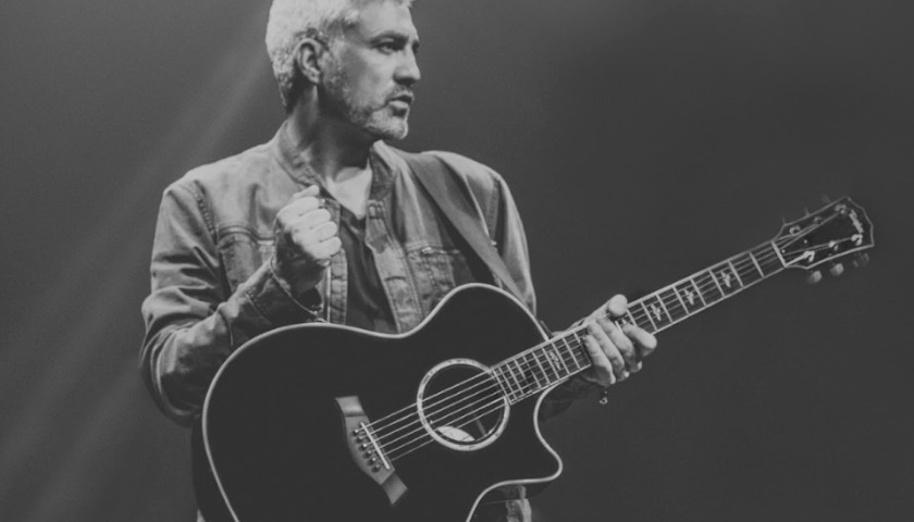 American Idol’s Taylor Hicks to Perform ‘Night Moves’ at the Franklin Theatre