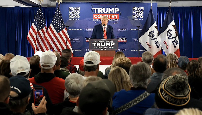New Poll Shows Trump Ahead in Six Battleground States