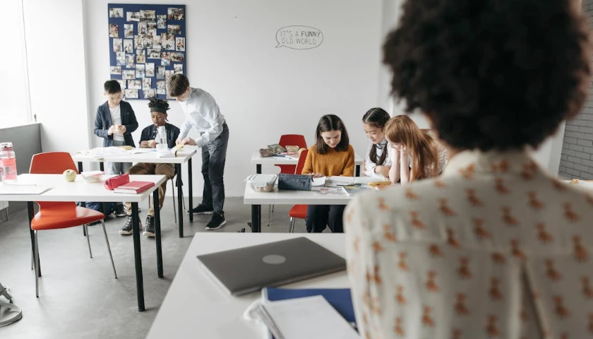 DOJ Launches Probe into Illinois Schools over Gender Ideology Taught Without Parental Notice