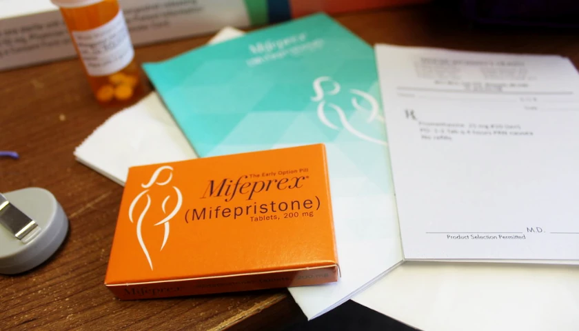 Supreme Court Temporarily Allows Full Access to Abortion Drug, Including Mail Orders, amid Appeal